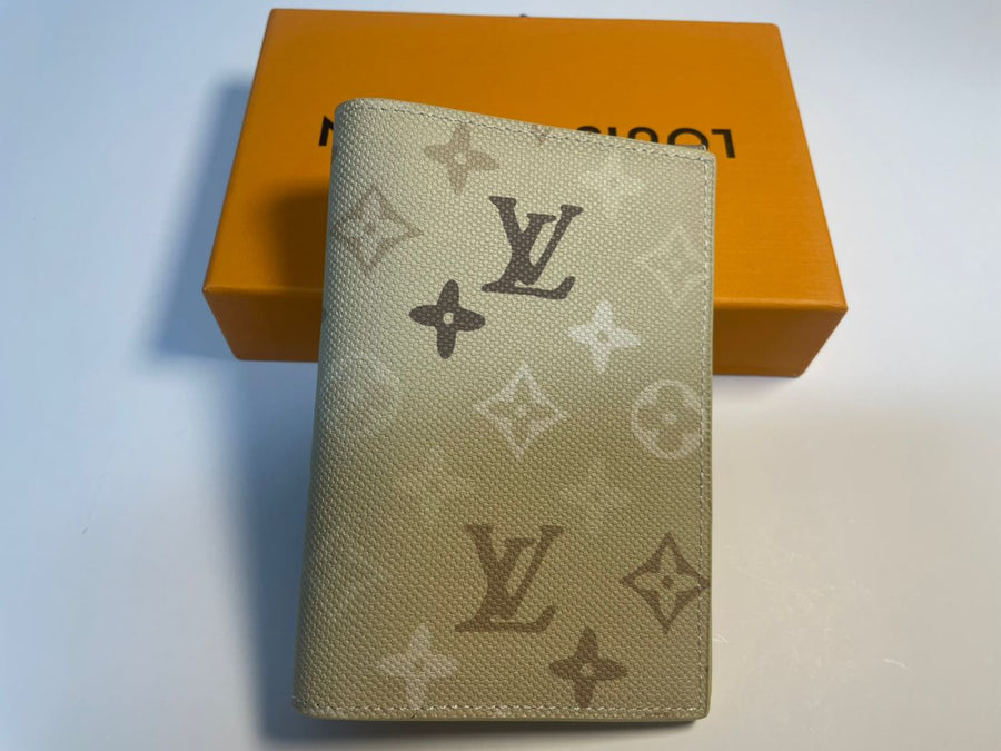 Louis Vuitton Monogram Surplus Sand Beige Passport Cover With Box