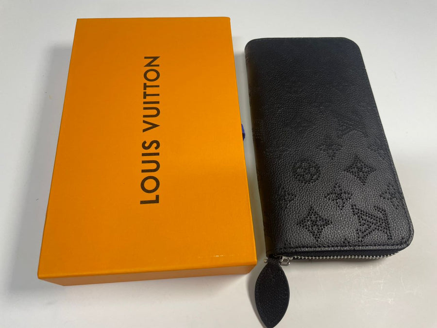 Louis Vuitton Mahina Iris Noir Wallet Black Leather Women's Wallet with Box & Dust Bag